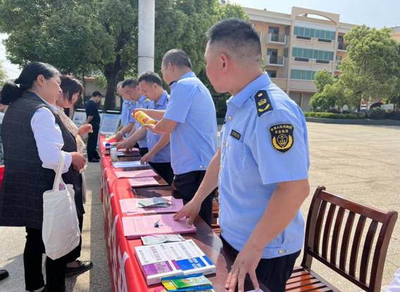 放心農(nóng)資下鄉(xiāng)進(jìn)村，助力宿松鄉(xiāng)村振興——2023年宣傳活動(dòng)在許嶺鎮(zhèn)正式啟動(dòng)